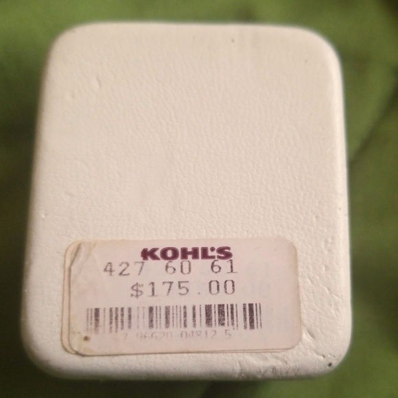 Kohl's 10 k created sapphire - Picture 3 of 7